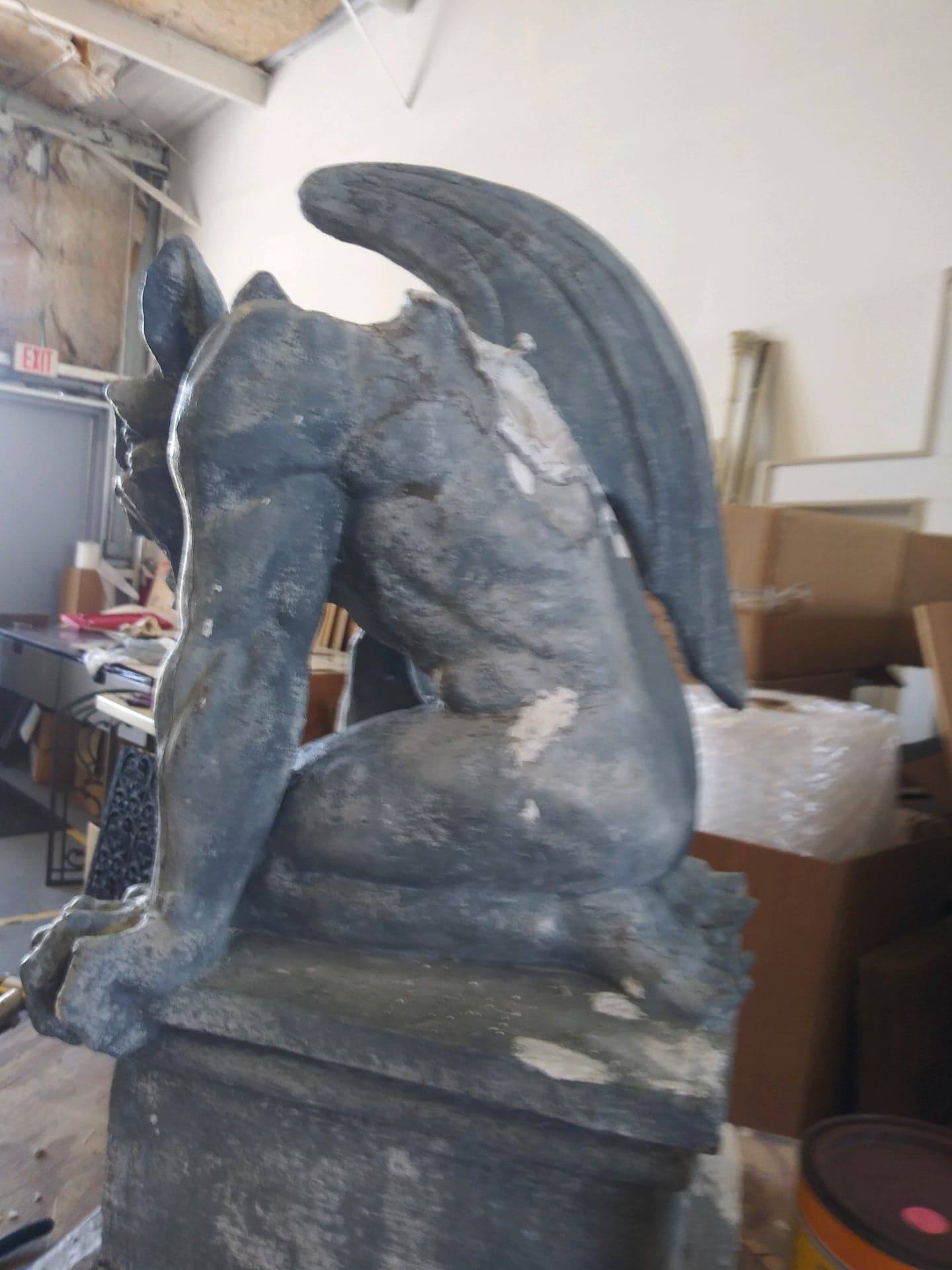 Gargoyle-broken-wing2.jpg